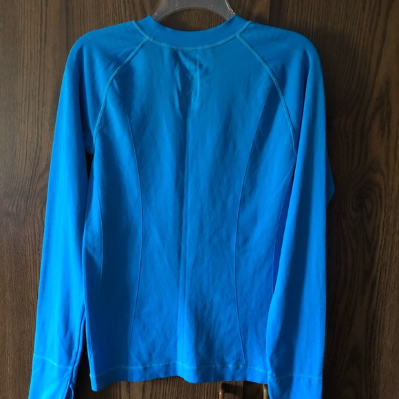 Clima Wear top - Picture 7 of 7